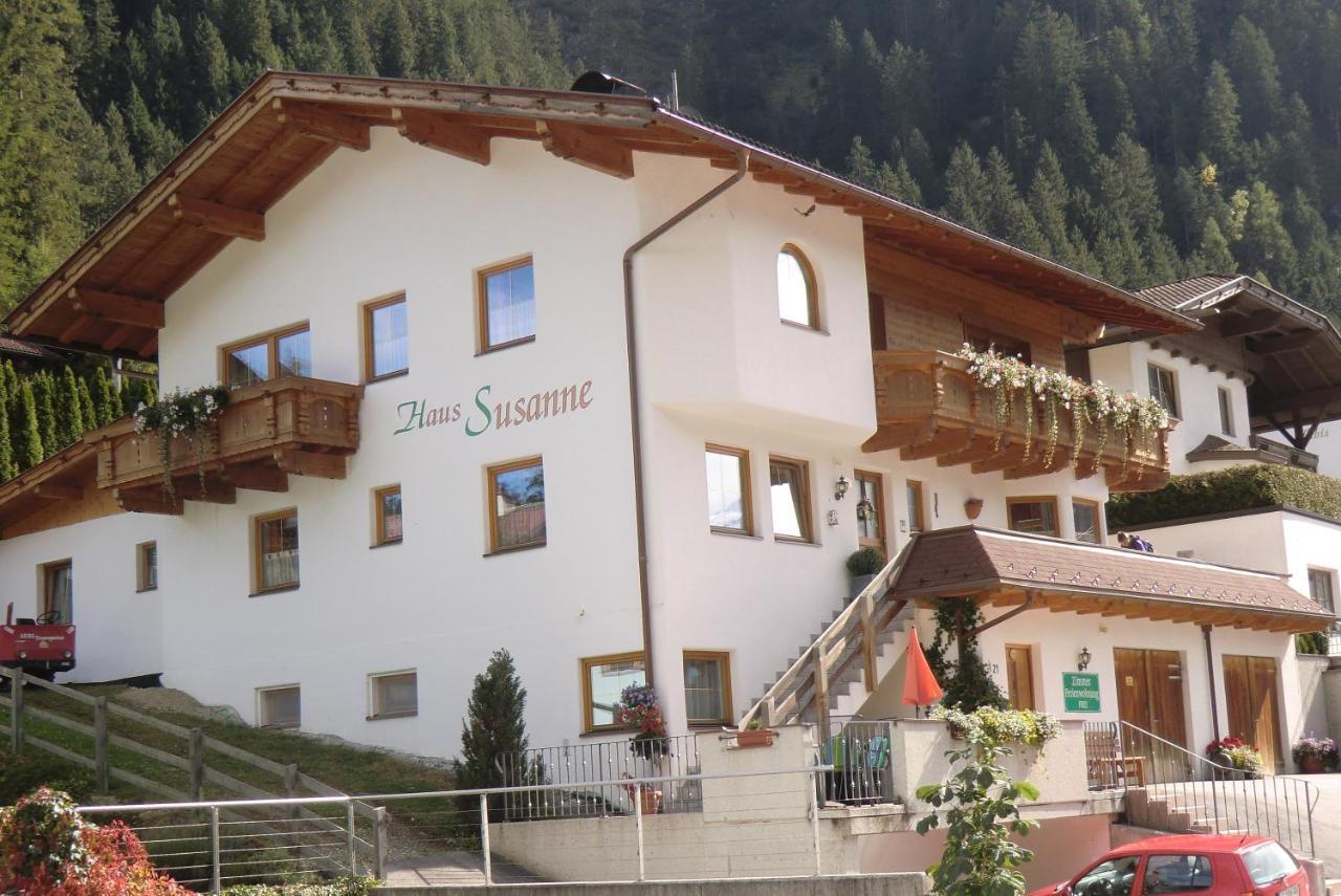 Haus Susanne Neustift im Stubaital Zimmer foto